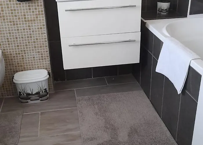Apartament Chill And Relax Kehidakustány